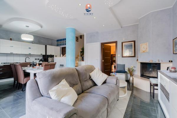Villa Rosa  – Charme Mediterraneo a due passi dal mare